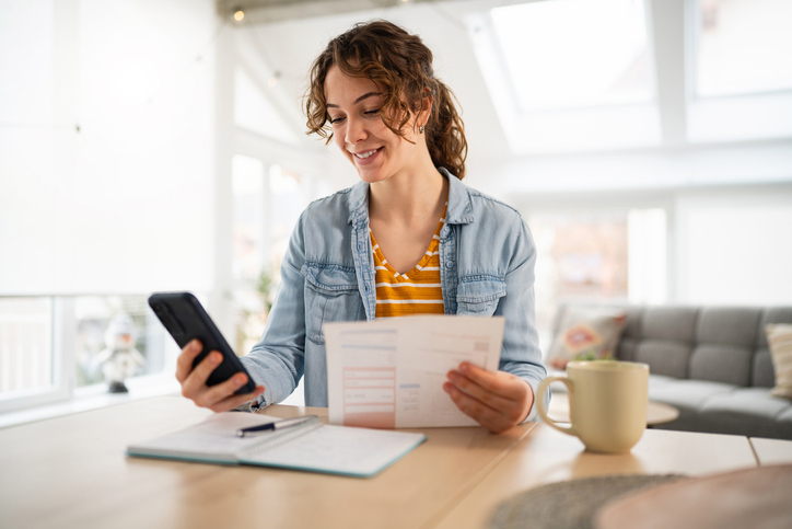 Homeowner reviewing mortgage payment options in Canada